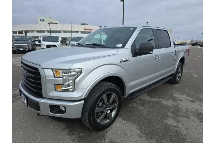$21900 : Ford F-150 2016 4x4 XLT 4dr image 1