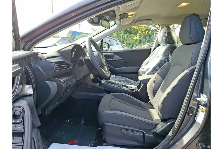 $25995 : Subaru Impreza 2025 AWD Base image 6