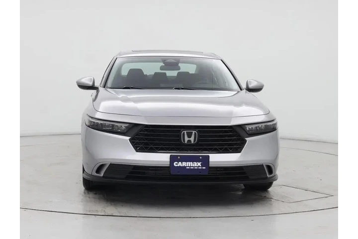 $26998 : Honda Accord 2024 EX 4dr Sed image 5