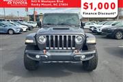 $37990 : PRE-OWNED 2021 JEEP GLADIATOR thumbnail