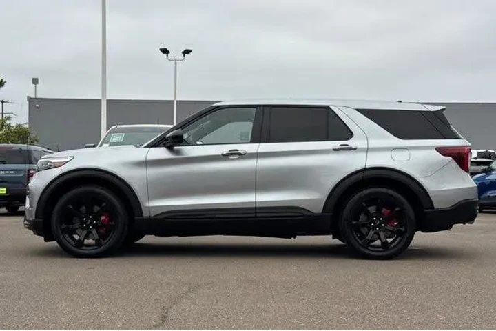 $38500 : Ford Explorer 2022 ST 4dr SU image 9