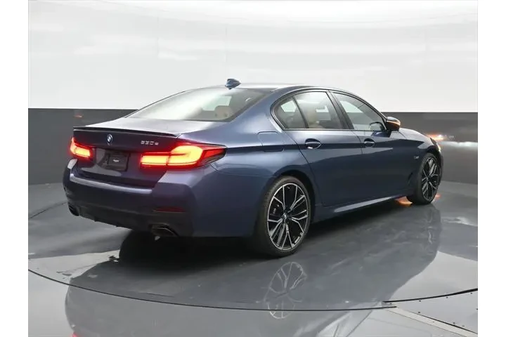 $39175 : BMW 5 Series 2023 530e 4dr S image 5