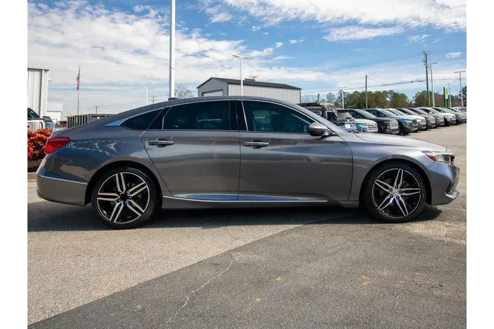 $26149 : Honda Accord 2022 Touring 4d image 5