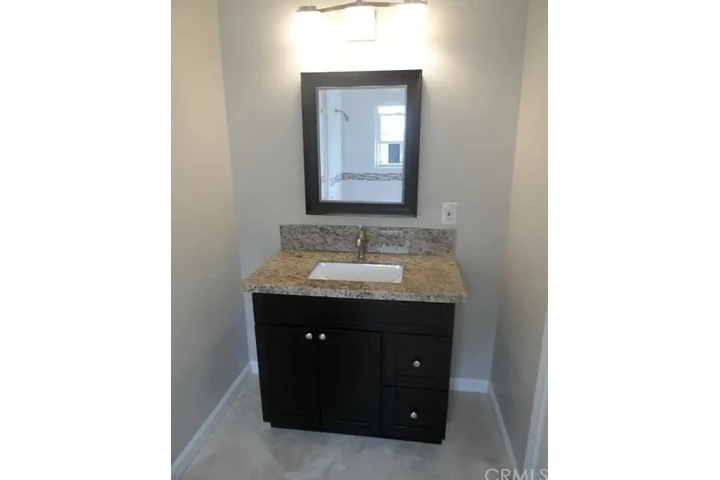 $2600 : Casa de renta image 4