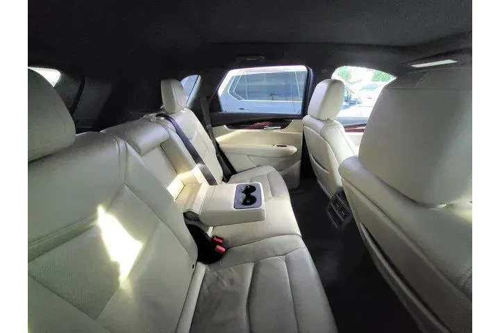 $11022 : Cadillac XT5 2017 Luxury 4dr image 9