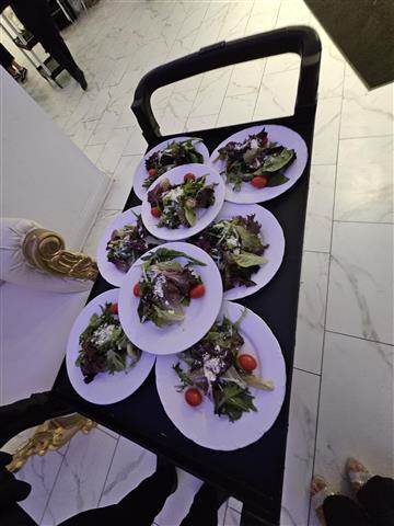 Banquetes catering comida image 8