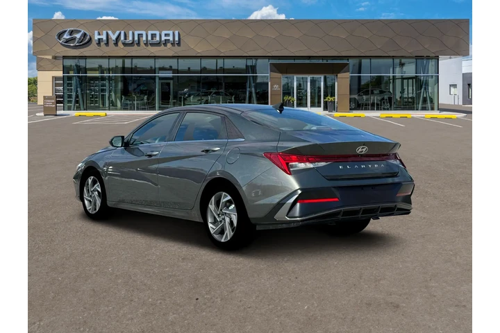 $22000 : Hyundai ELANTRA 2025 SEL Con image 5