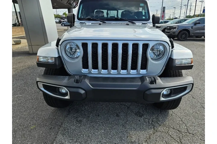 $29774 : Jeep Gladiator 2023 4x4 Over image 8