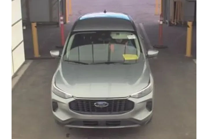 $23455 : Ford Escape 2023 AWD Active image 5