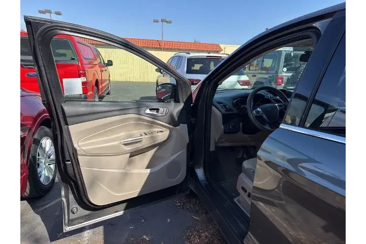 $11267 : Ford Escape 2015 SE 4dr SUV image 5