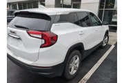 $22520 : GMC Terrain 2024 SLE 4dr SUV thumbnail