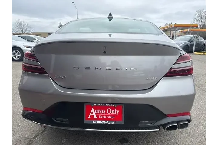 $26999 : Genesis G70 2023 2.0T 4dr Se image 6