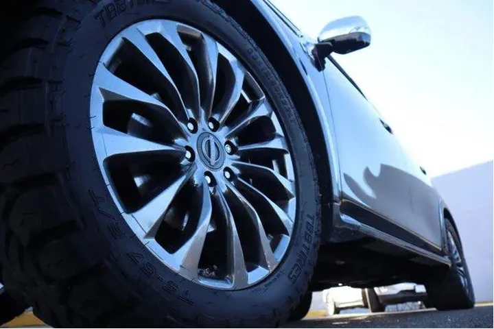 $31165 : Nissan Armada 2021 4x4 Plati image 8