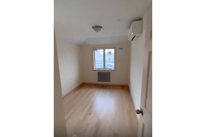 $4900 : BRAND NEW 4 HAB / 3 BAÑOS image 4