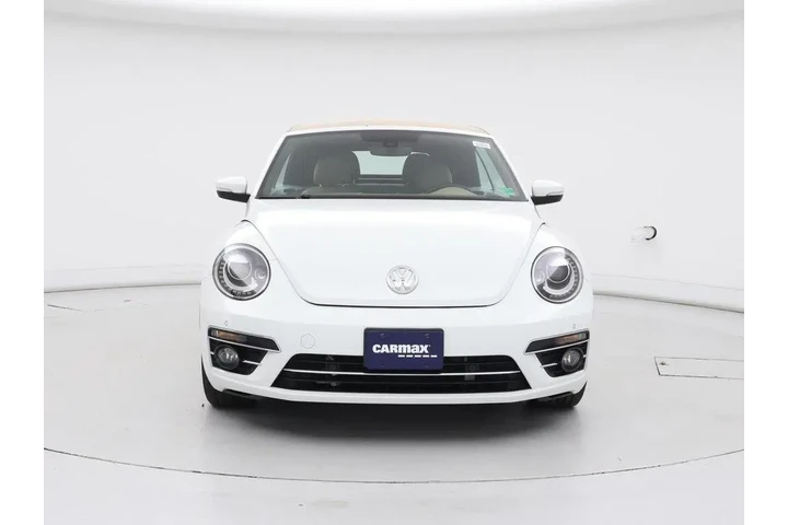 $29998 : Volkswagen Beetle Convertibl image 5