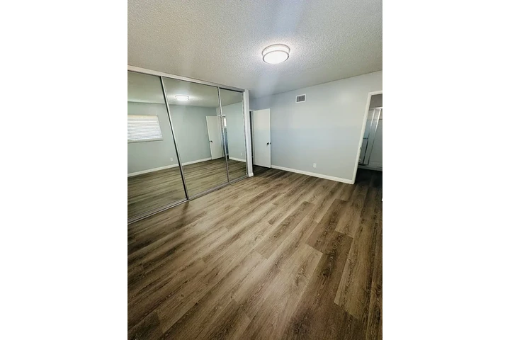 $1500 : Garden Grove - Renta image 3