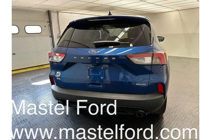 $22950 : Ford Escape 2022 AWD SE 4dr image 4