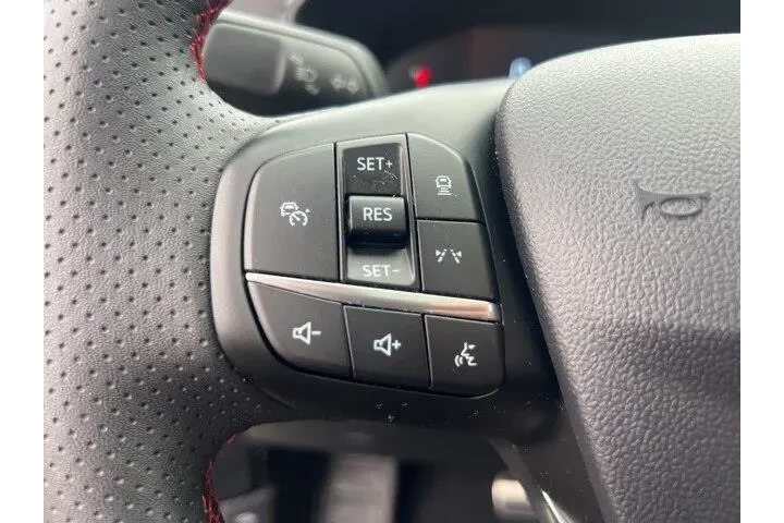 $23942 : Ford Escape 2023 AWD ST-Line image 9