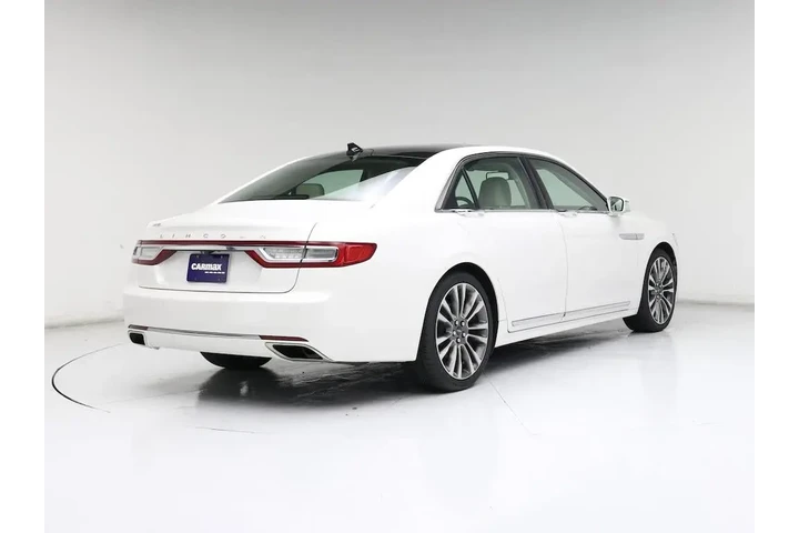 $26998 : Lincoln Continental 2018 AWD image 8