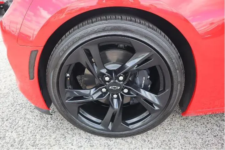 $35372 : Chevrolet Camaro 2021 SS 2dr image 8