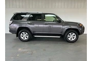 $28999 : Toyota 4Runner 2017 4x4 SR5 thumbnail