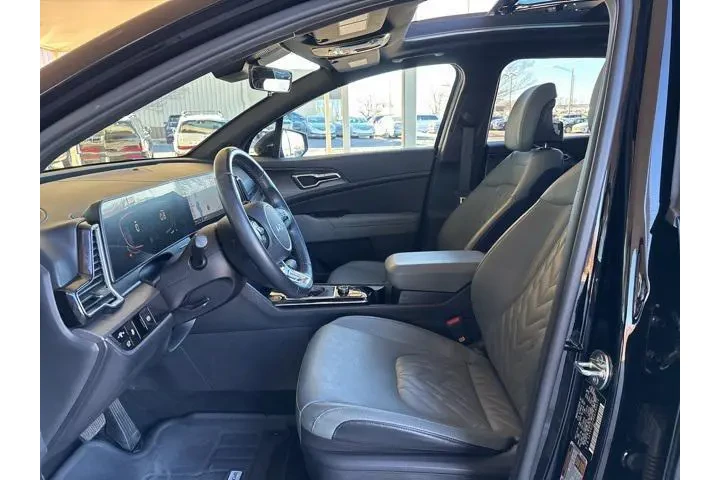 $27998 : Kia Sportage 2024 AWD X-Line image 4