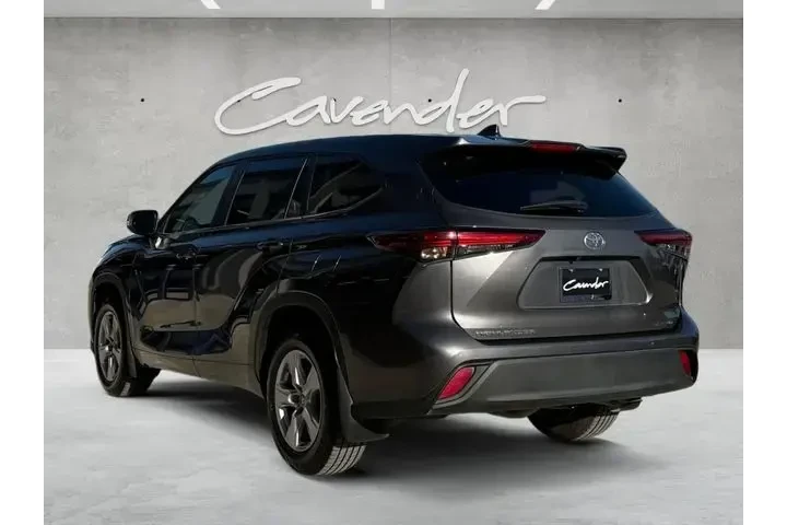 $29991 : Toyota Highlander 2023 AWD L image 5
