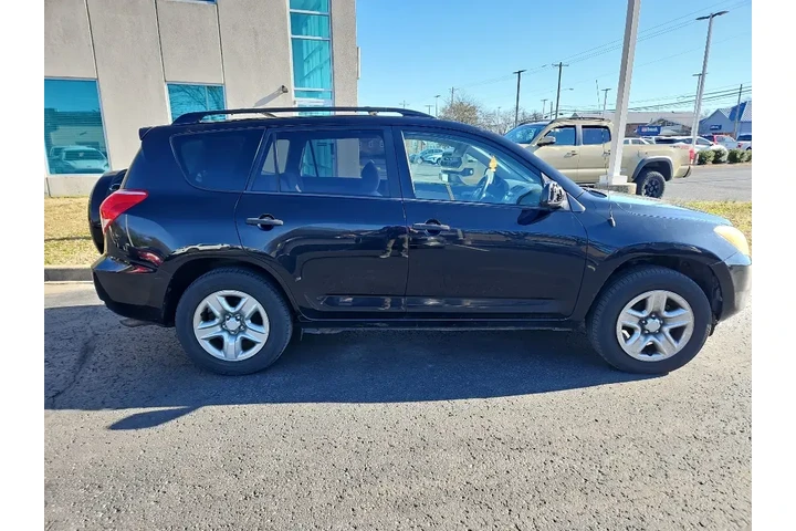 $4994 : Toyota RAV4 2006 4dr SUV image 6