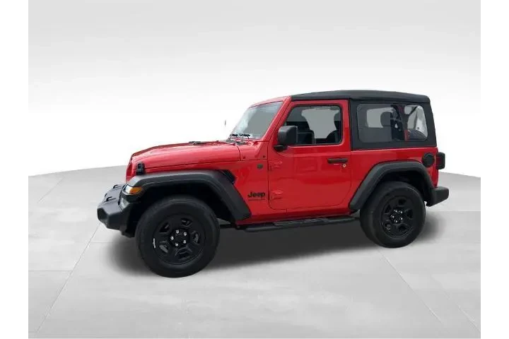 $26500 : Jeep Wrangler 2022 4x4 Sport image 3
