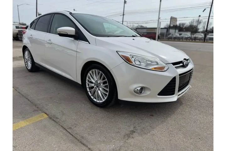 2012 FORD FOCUS2012 FORD FOCUS image 4