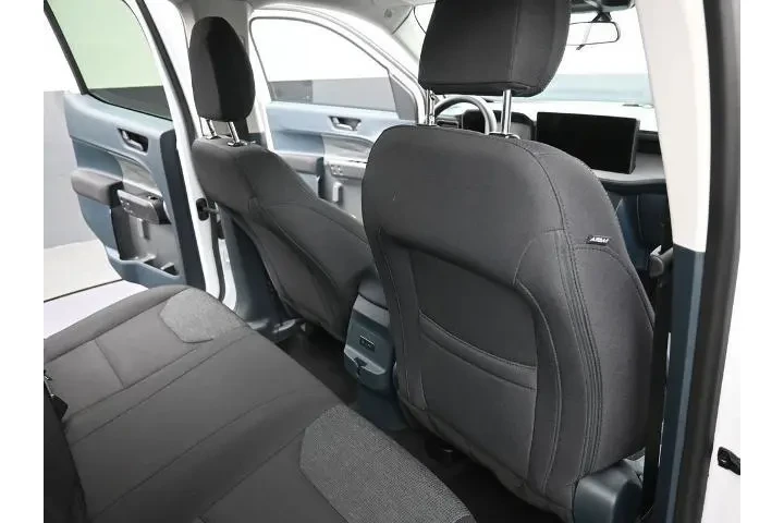 $29492 : Ford Maverick 2025 AWD XL 4d image 10