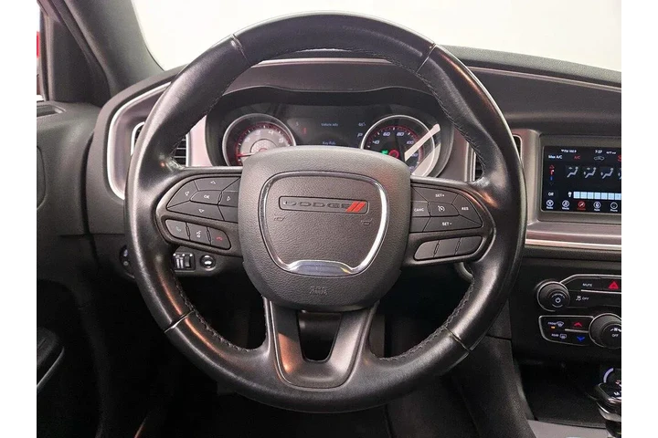 $18998 : Dodge Charger 2022 SXT 4dr S image 10
