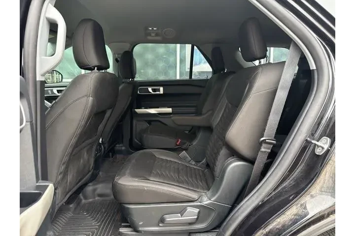 $24988 : Ford Explorer 2021 XLT 4dr S image 10