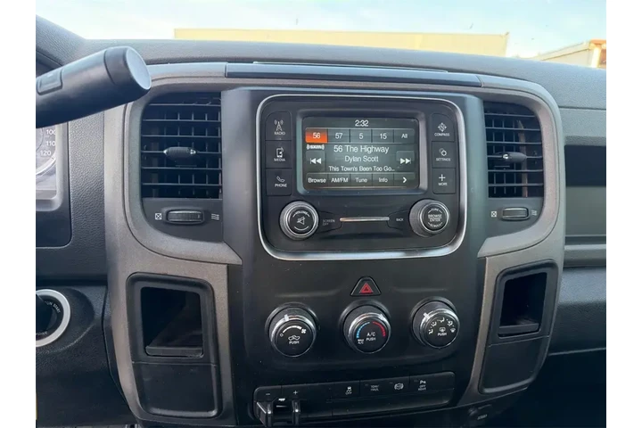 $30500 : Ram 3500 2018 4x4 Tradesman image 9