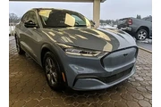 $26708 : Ford Mustang Mach-E 2023 AWD thumbnail
