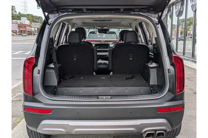 $31995 : Kia Telluride 2022 AWD S 4dr image 8