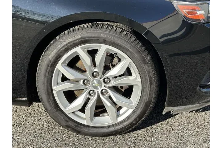 $10545 : Chevrolet Impala 2016 LT 4dr image 10