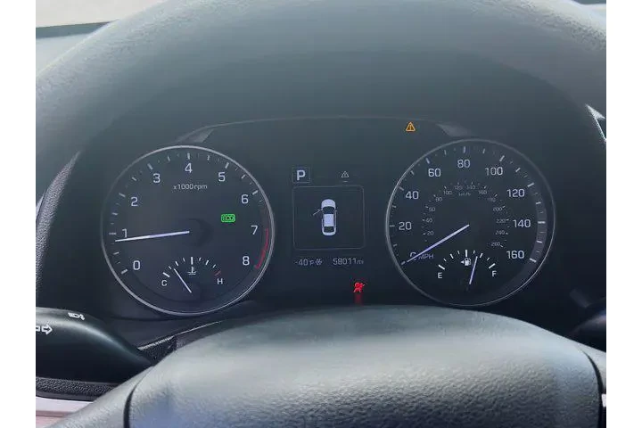 $8868 : Hyundai ELANTRA 2018 SEL 4dr image 9