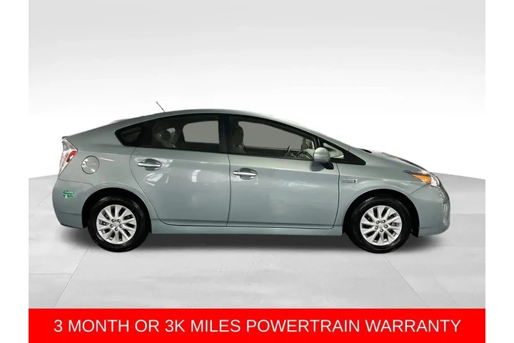$16988 : 2014 Prius Plug-in image 6