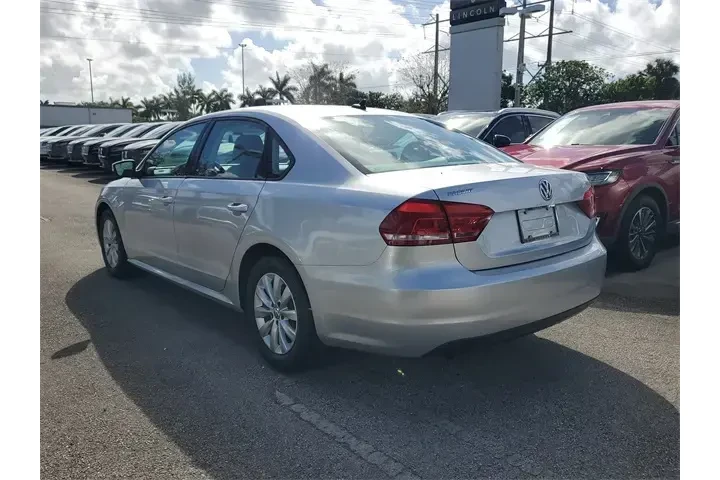 $8990 : Volkswagen Passat 2015 1.8T image 4