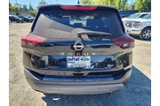 $17995 : Nissan Rogue 2023 SV 4dr Cro thumbnail