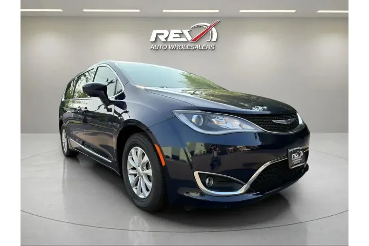 $16880 : 2018 CHRYSLER PACIFICA TOURIN image 7