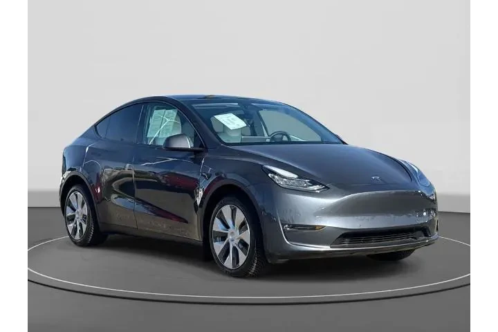 $28800 : Tesla Model Y 2021 AWD Long image 3