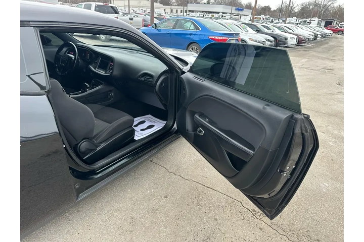 $17980 : 2019 Challenger R/T RWD image 8