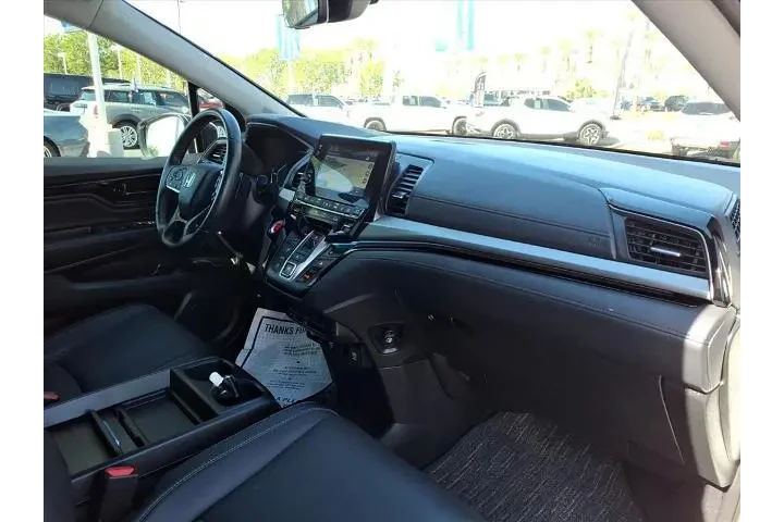 $32745 : Honda Odyssey 2022 Touring 4 image 10