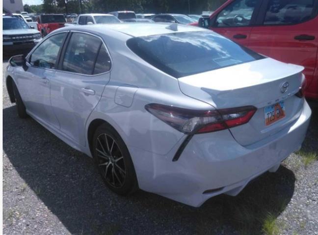 $23991 : PRE-OWNED 2022 TOYOTA CAMRY SE image 7