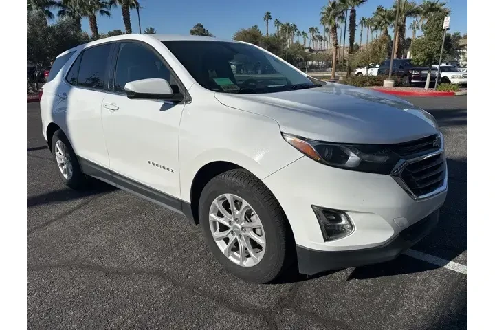 $15826 : Chevrolet Equinox 2019 LT 4d image 3