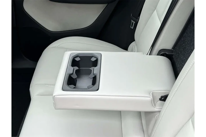 $30750 : Volvo XC40 2023 AWD B5 Plus image 10