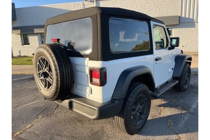 $29525 : Jeep Wrangler 2024 4x4 Sport image 6