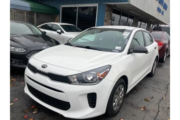 $8800 : 2018 Rio image 3